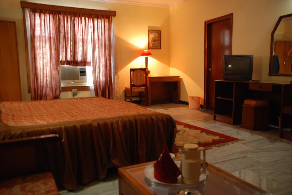 Hotel Ganga Ratan Agra  Quarto foto